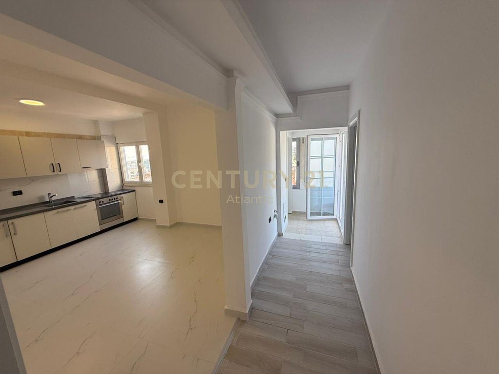 Apartament 2+1 Për Shitje në Golem, Durrës - 105000€ | 105 m²