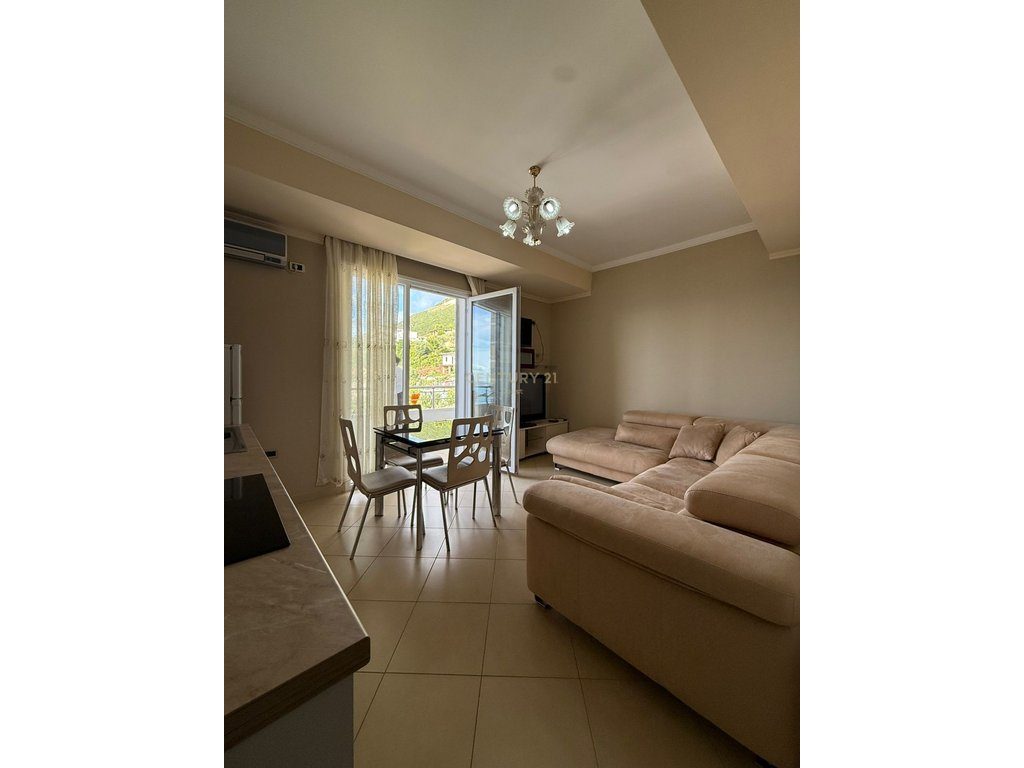 SHITET APARTAMENT 2+1 ,PAMJE DET NE "UJI TE FTOHTE "