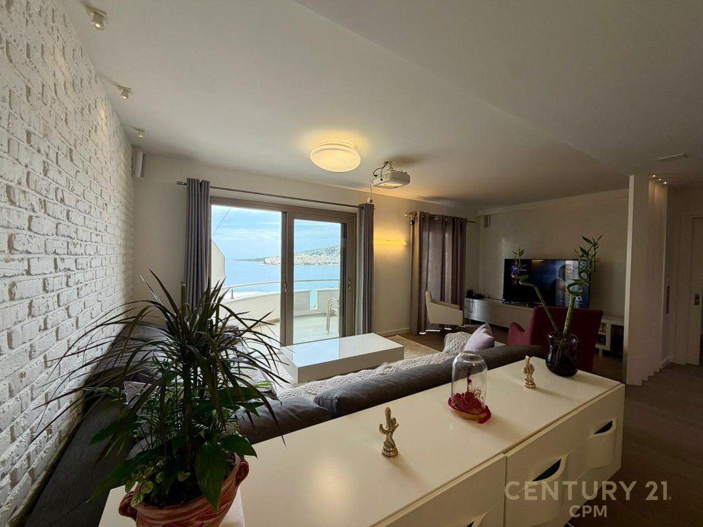 SHESIM SUPER APARTAMENT ME PAMJE NGA DETI 3+1+2+POST PARKIMI NE SARANDE!