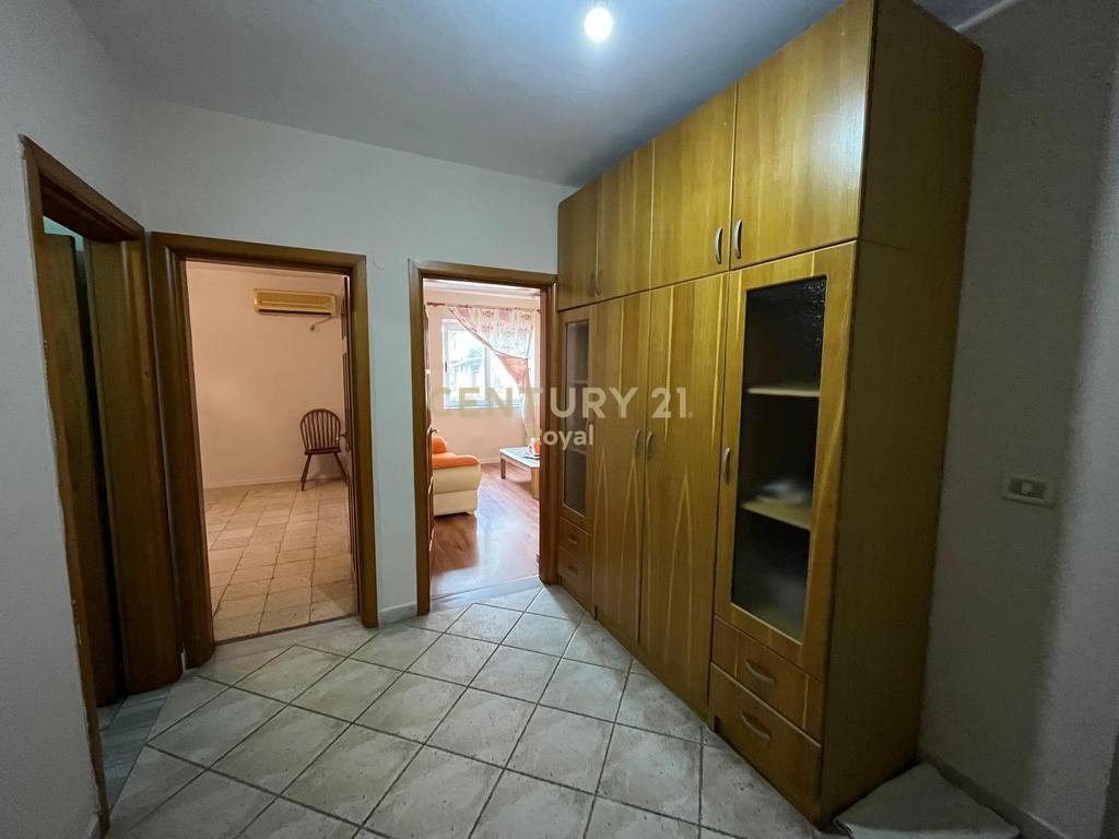JEPET ME QIRA APRTAMENT 2+1 TEK OXHAKU