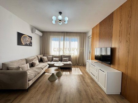 JEPET ME QIRA APARTAMENT 1+1 ME VERANDE PER BANIM OSE ZYRA !