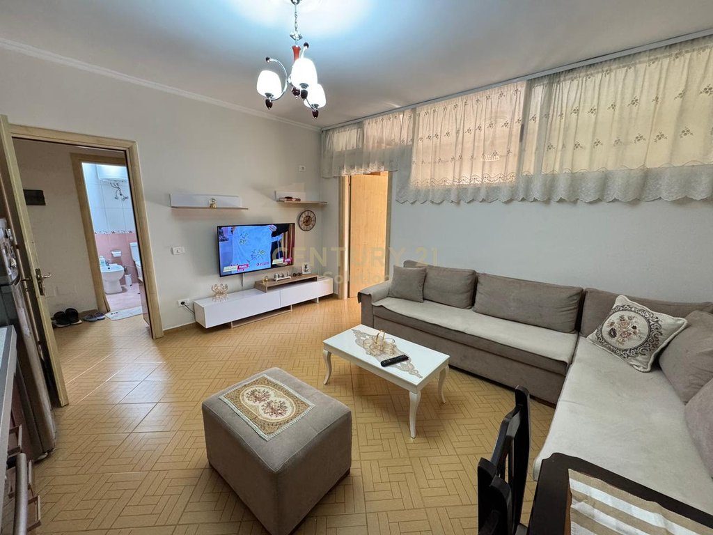 APARTAMENT 2+1 PER QIRA NE ASTIR !