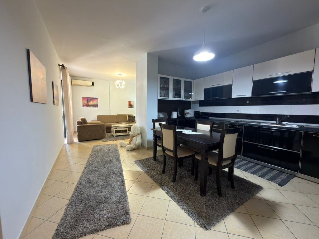 Astir, shesim apartament 2+1 !