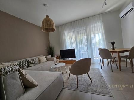 SHITET SUPER APARTAMENT NE PORTO LALEZ !