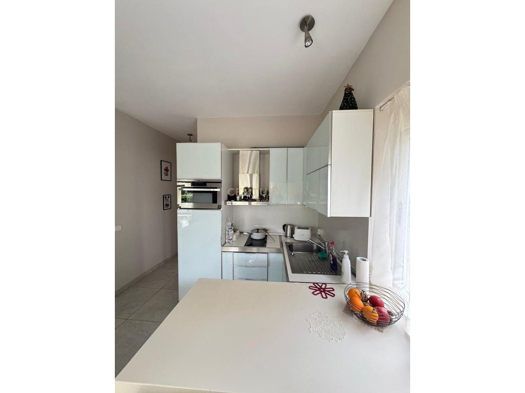 Apartament 2+1 Me Qira në Gjirin e Lalzit, Durrës !
