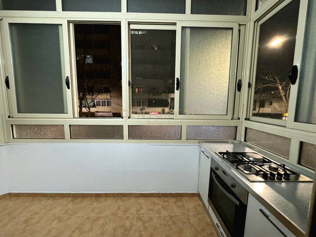 Apartament 1+1 në shitje pranë Rrugës së Cipajve, Vlorë