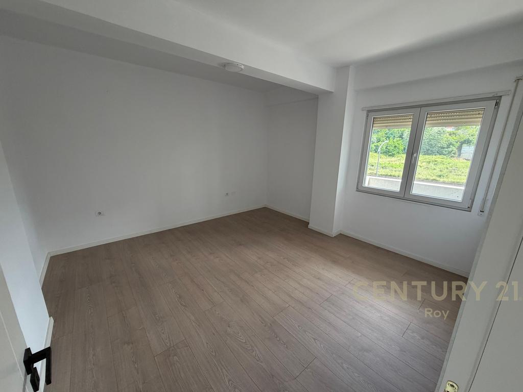EXCLUSIVE ! SHITET APARTAMENT 1+1 TEK SHKEMBI I KAVAJES !