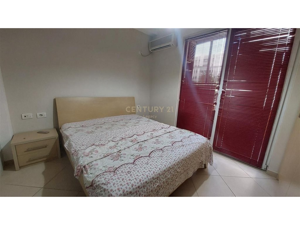 Apartament 1+1 me Qira në Astir. 400 € /Muaj