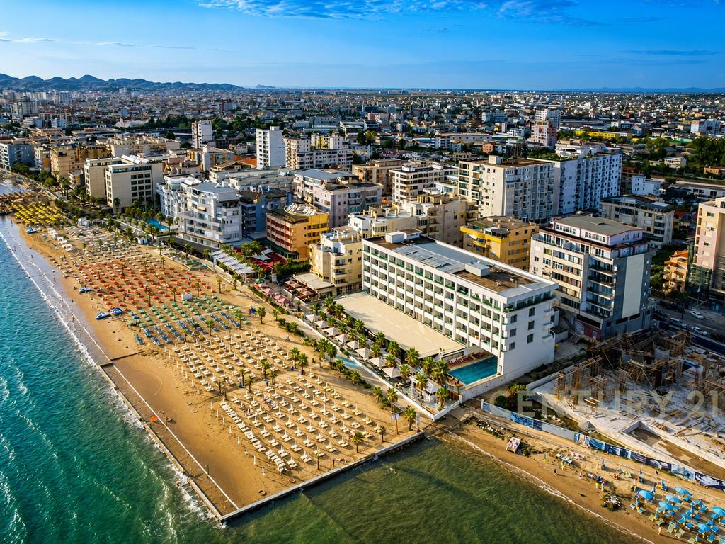APARTAMENT 1+1 PËR SHITJE – PLAZH, STACIONI I PARË