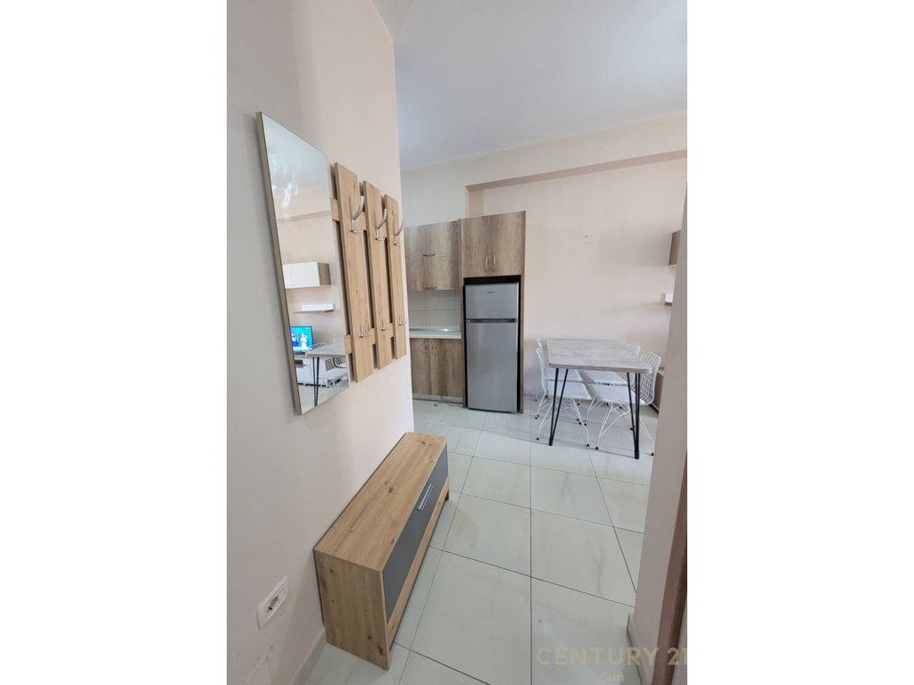 APARTAMENT 1+1 ME QIRA KOMPLEKSI FRATARI