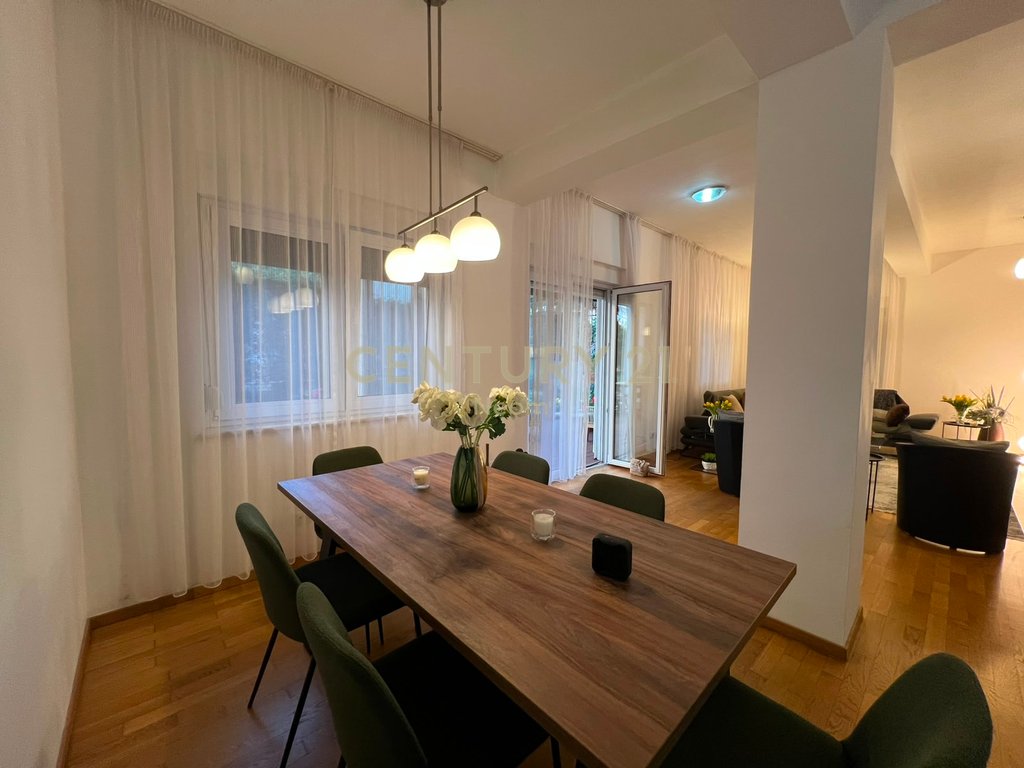 Jepet me qera apartament luksoz 2+1 në Rezidencën Touch of the Sun, Sauk 🌿
