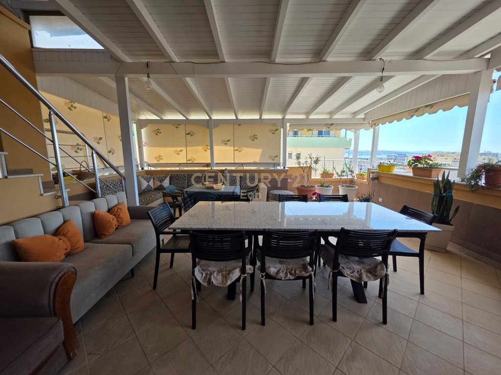 Penthouse ne Shitje, Durres Lagja Nr. 6 !