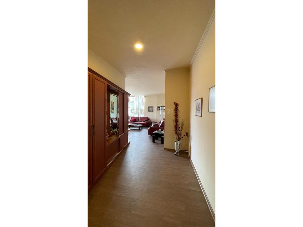 Apartament 2+1+2 për Qira në Myslym Shyr – pranë Drejtorisë së Policisë!