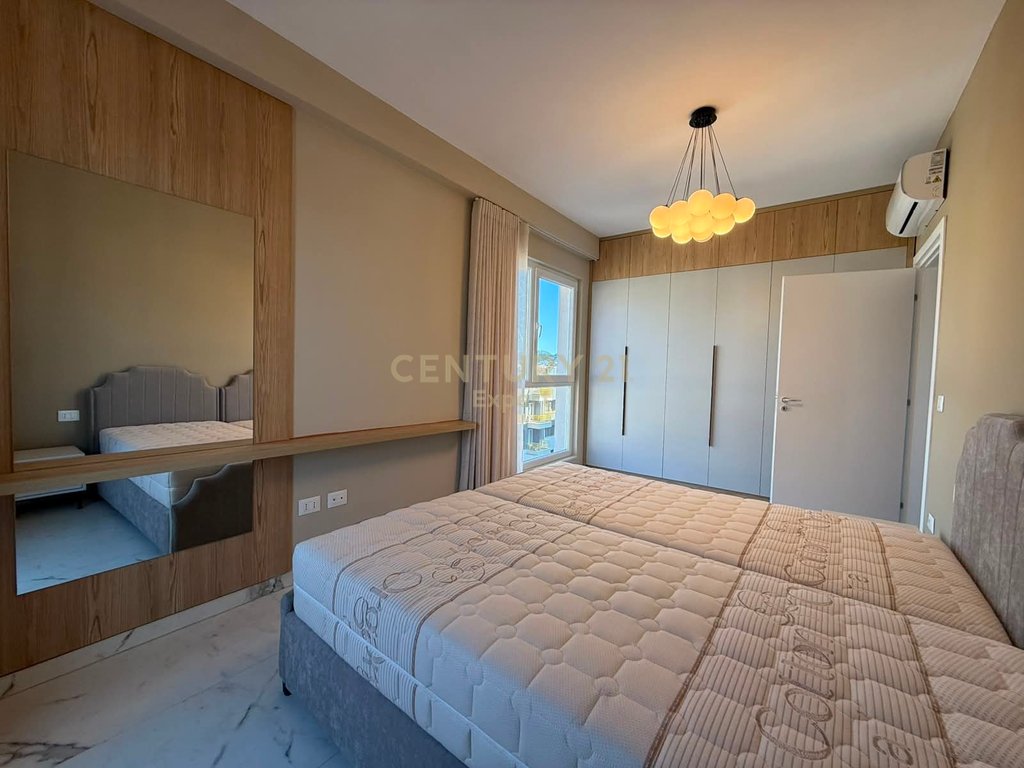 APARTAMENT 1+1 ME VERANDE TEK KOMPLEKSI AURA!