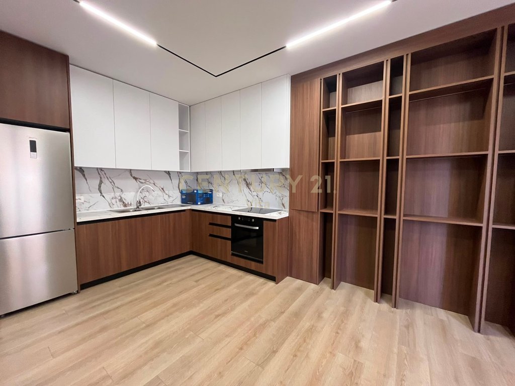 JEPET ME QIRA APARTAMENT 2+1 TEK LAGJIA NR 18,  DURRES !