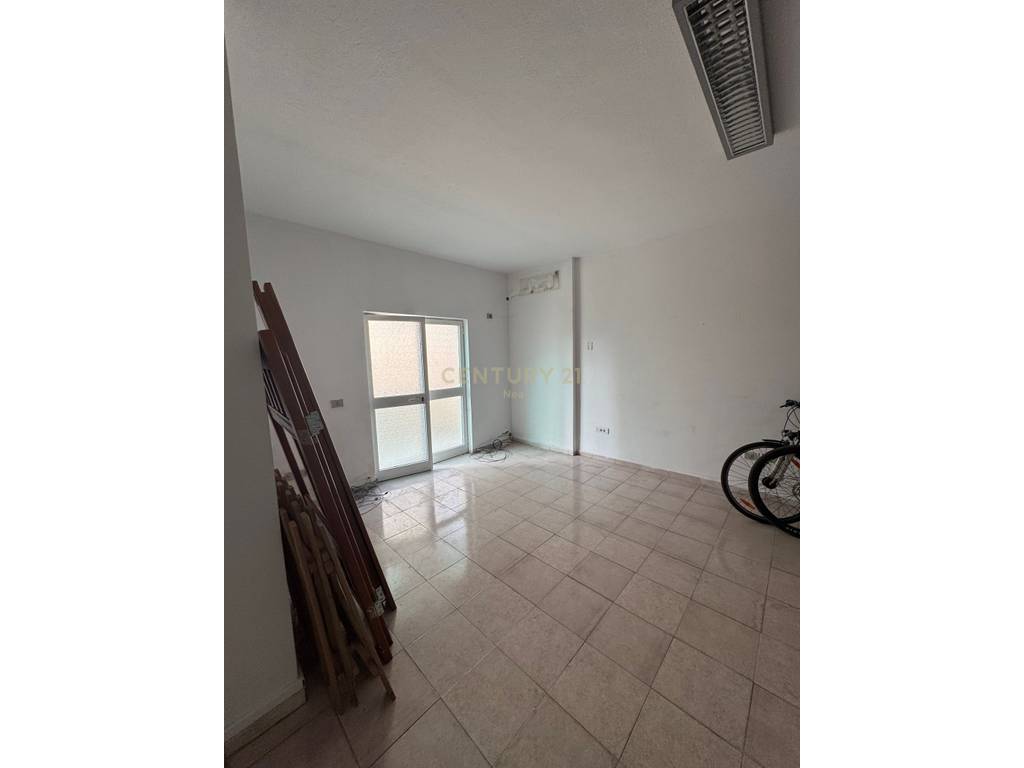 Shesim apartament 1+1 + verande tek Sheshi Wilson !!