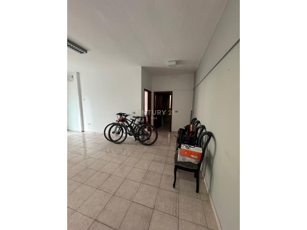 Shesim apartament 1+1 + verande tek Sheshi Wilson !!
