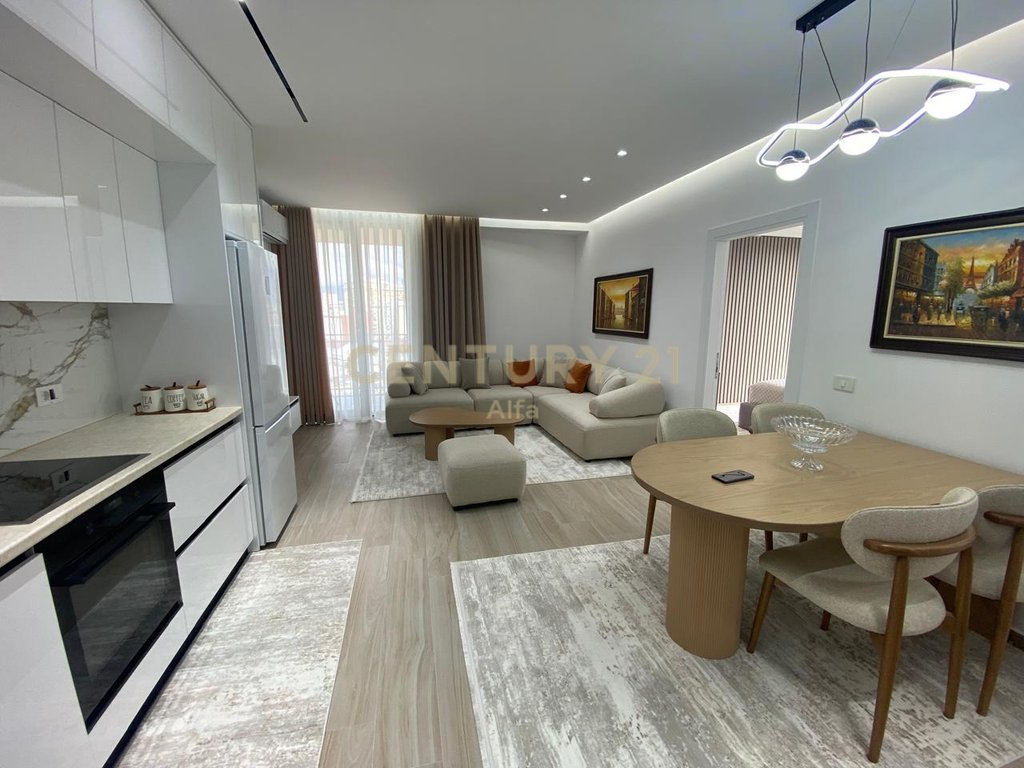 Jepet me qira apartament 2+1 në Rezidencën “Mine Peza”!