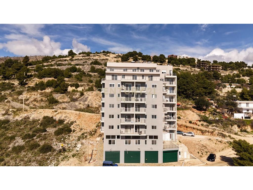 SARANDË, SHESIM APARTAMENT 2+1 NË PORTIN E LIMIONIT