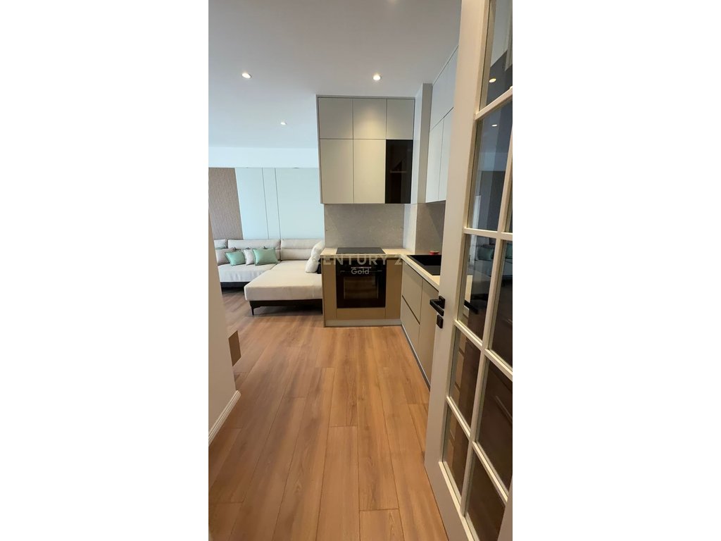 Super Apartament 2+1 Për Shitje  (Qendër), Kafe Flora Tirane
