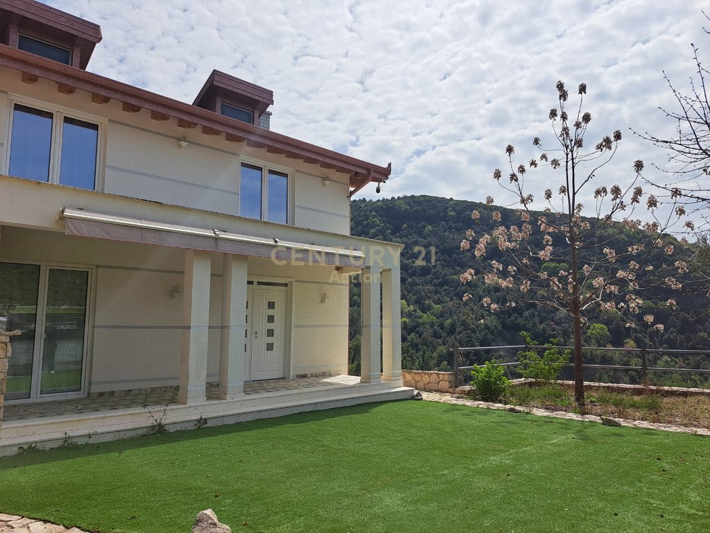 SHESIM VILE DHE 7000 M2 TOKE NE LANABREGAS!