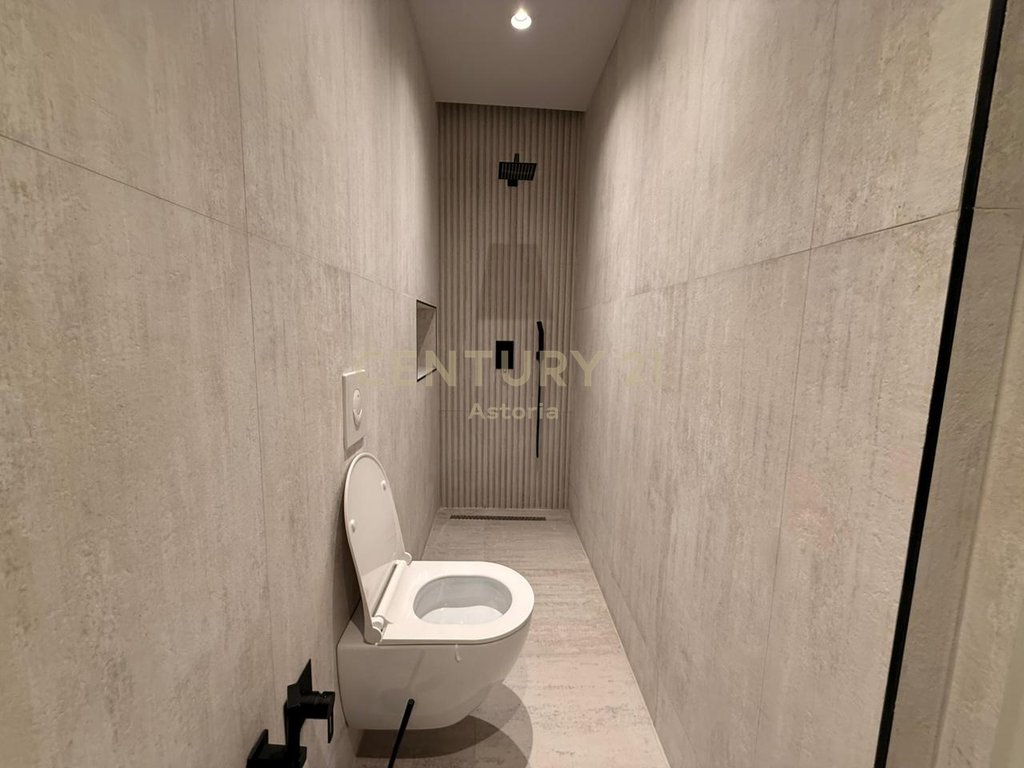 JEPET ME QIRA APARTAMENT 1+1 NE RRUGEN "MIHAL GRAMENO"