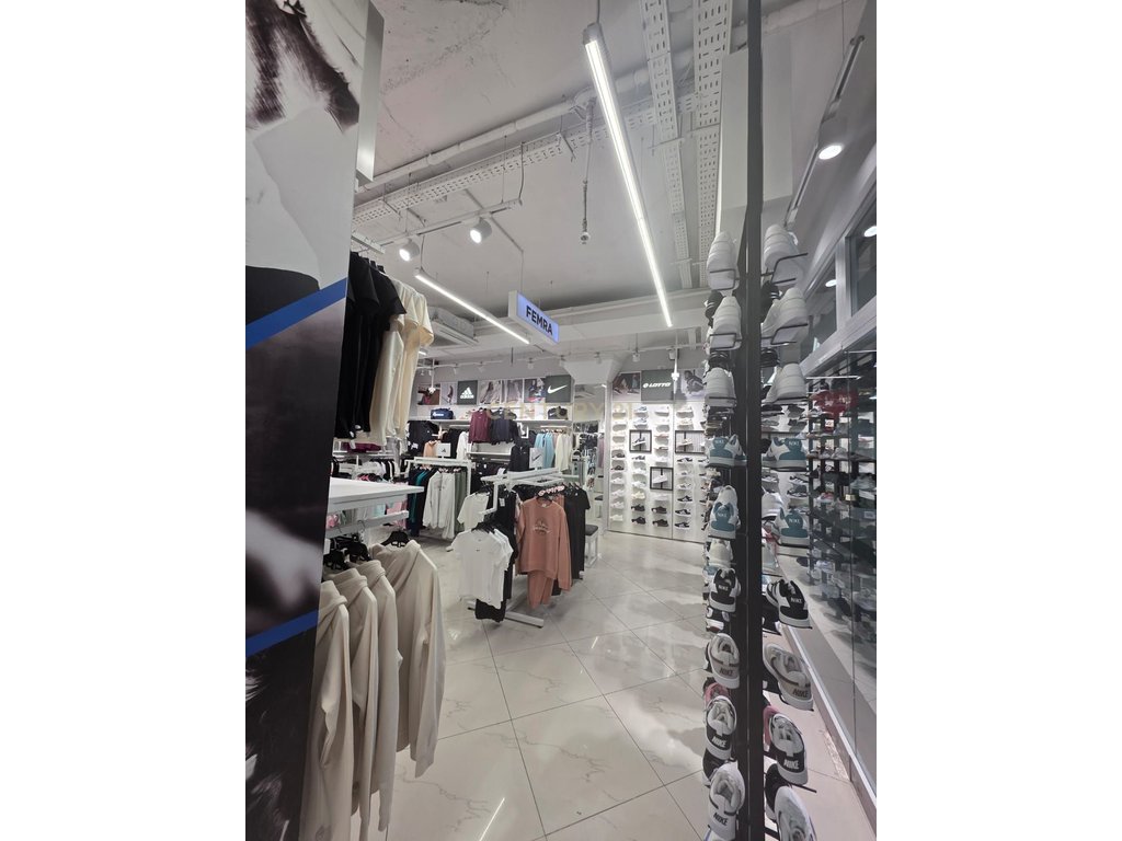Dyqan shitje në Qendra Tregtare Flagship, Durrës !