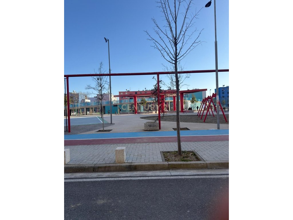 SHITET AMBJENT BIZNESI TEK VALA PARK!
