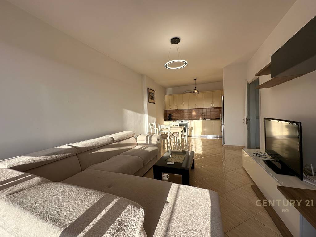 Apartament 2+1 prane Pallateve Cabej!