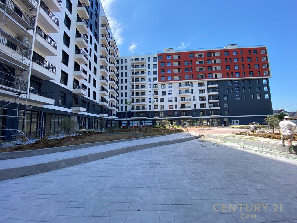 BULEVARDI I RI JAPIM ME QIRA APARTAMENT 1+1+POST PARKIMI