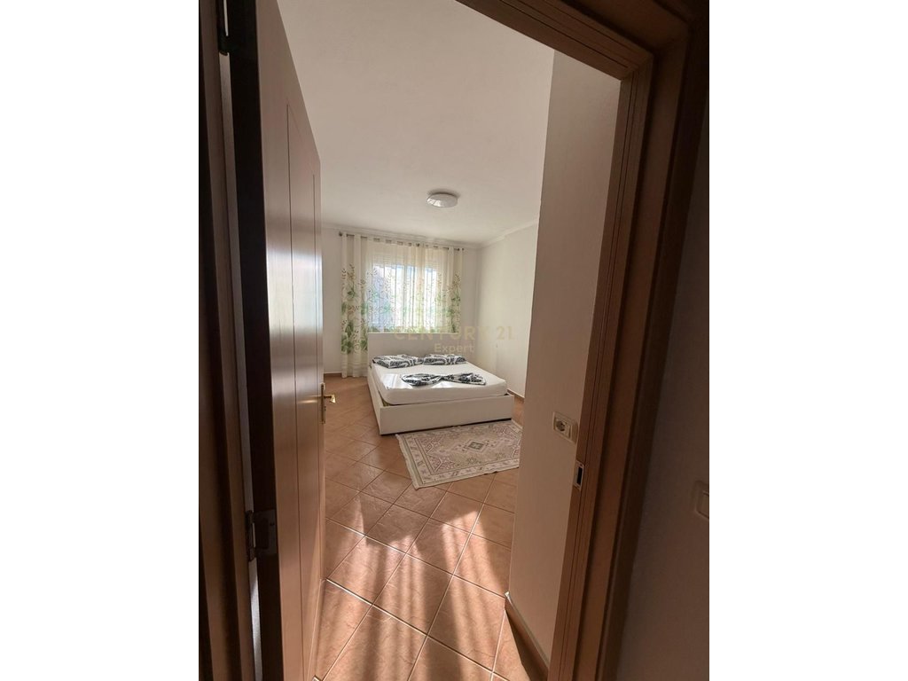 JAPIM ME QIRA APARTAMENT 2+1 NE ASTIR!