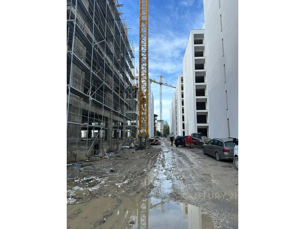 1100 Euro!! Apartament 2+1 Për Shitje në Golem, Durrës - 93,000€ | 84.6 m²