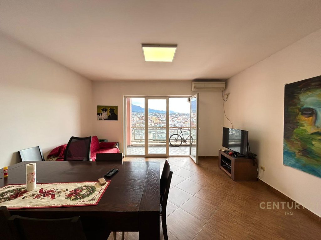 OKAZION, APARTAMENT 2+1+2 TE OXHAKU.