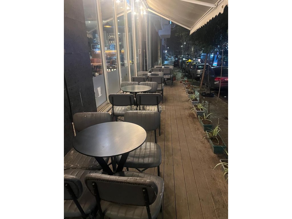 Fresku = Shitet Bar/Restaurant 155m2