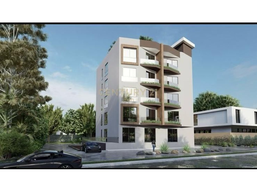SHITET APARTAMENT 1+1 ME VERANDE  , TEK MALI ROBIT !
