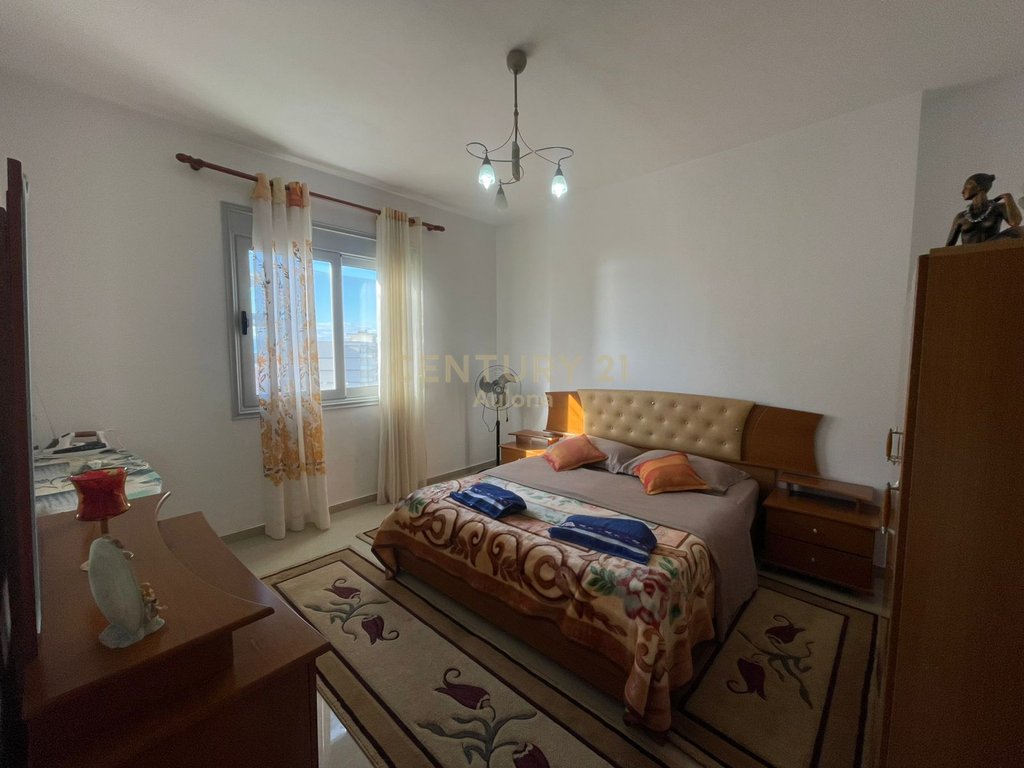 Apartament 2+1 Me Qira  PRANE PORTIT