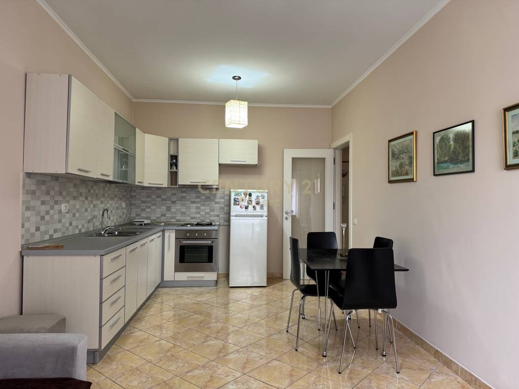 Apartament 1+1 për qira në Don Bosko, tek kompleksit Vizion Plus