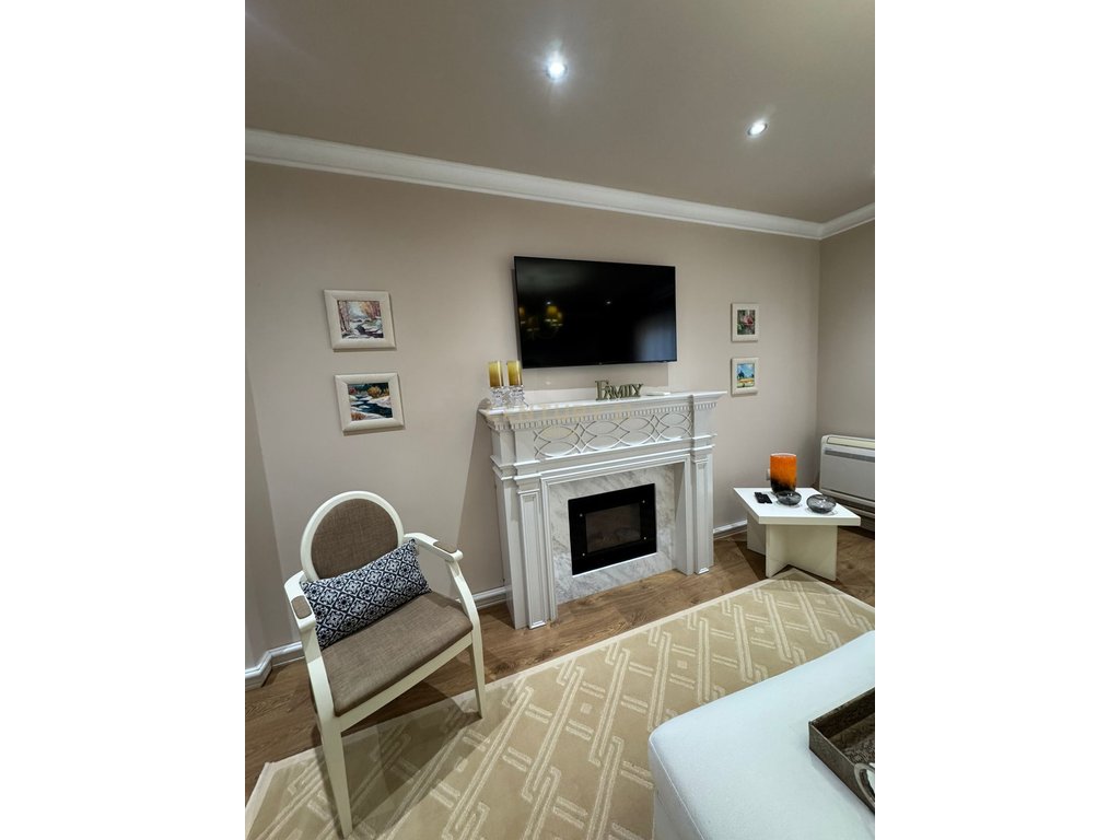APARTAMENT 2+1+2 ME QIRA NE BLLOK!