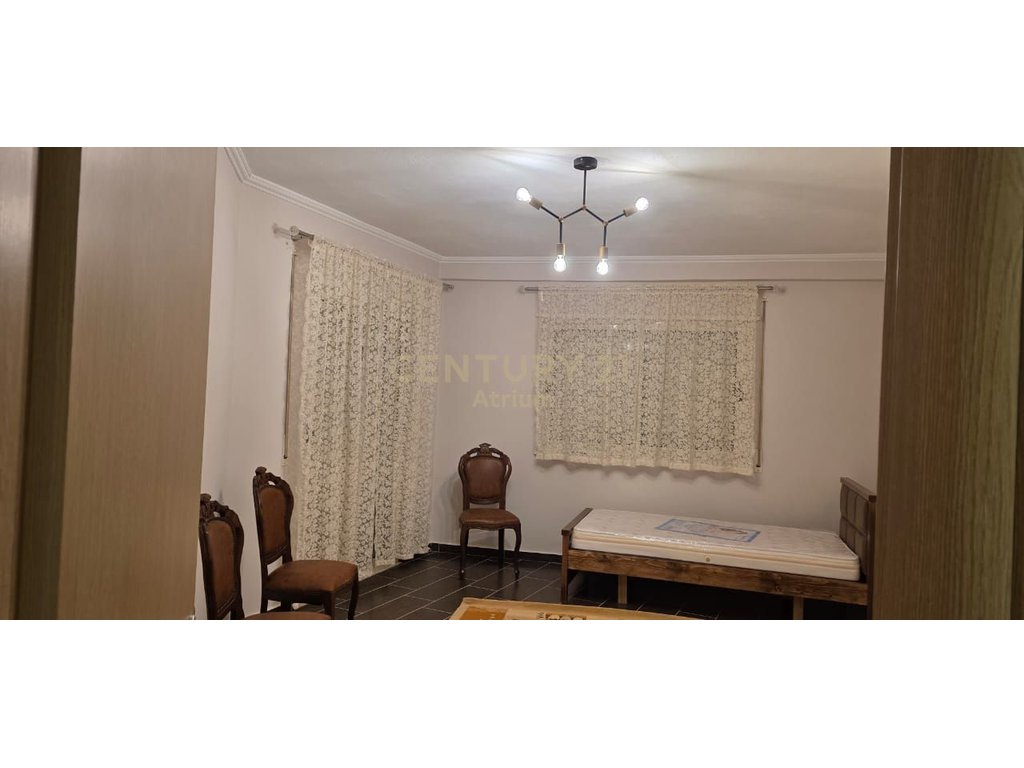 JEPET ME QIRA APARTAMENT 2+1 NE YZBERSHIT!