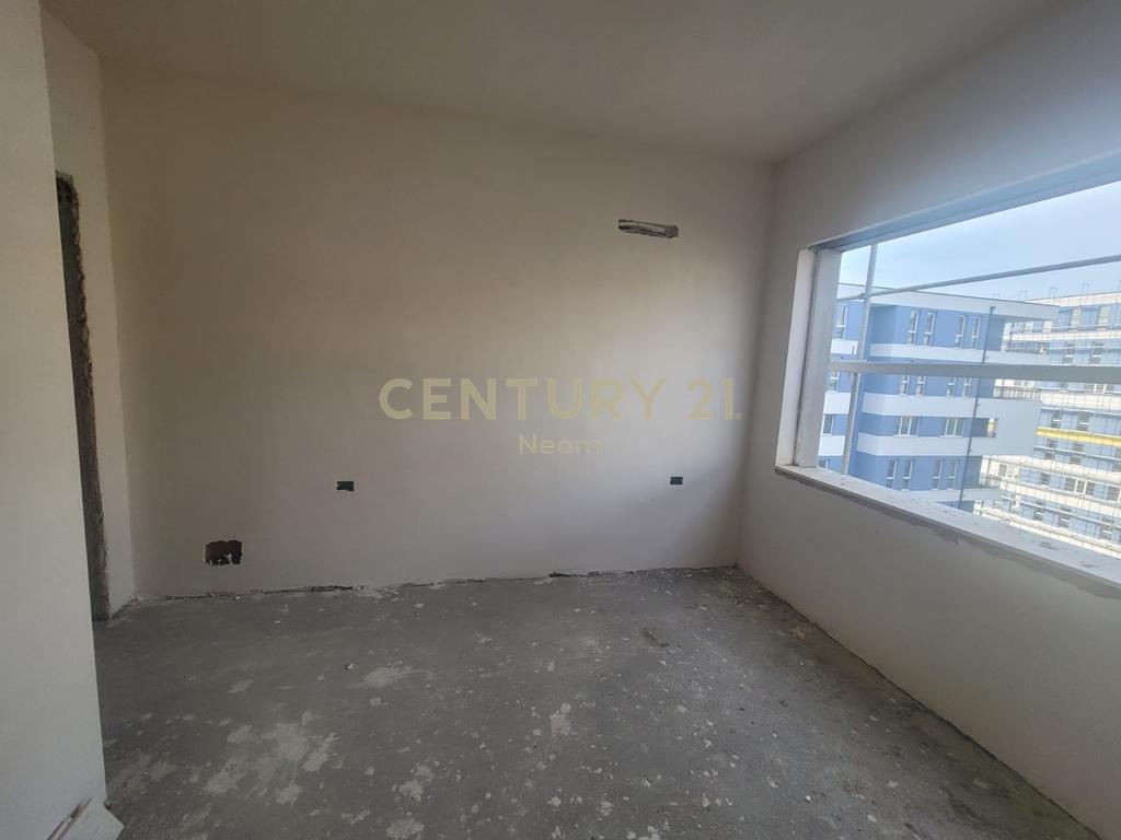 Shitet Apartament 1+1 Te Univers City QTU