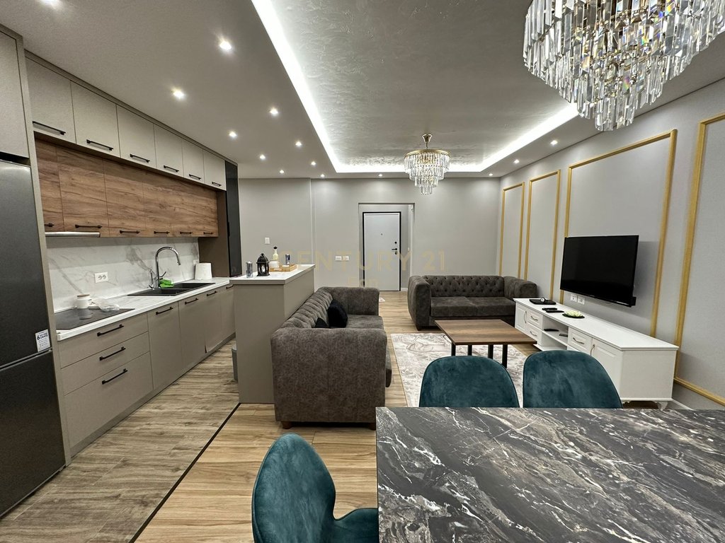 SHESIM APARTAMENT 2+1+2 NE VOLLGA TEK 27KATESHI !