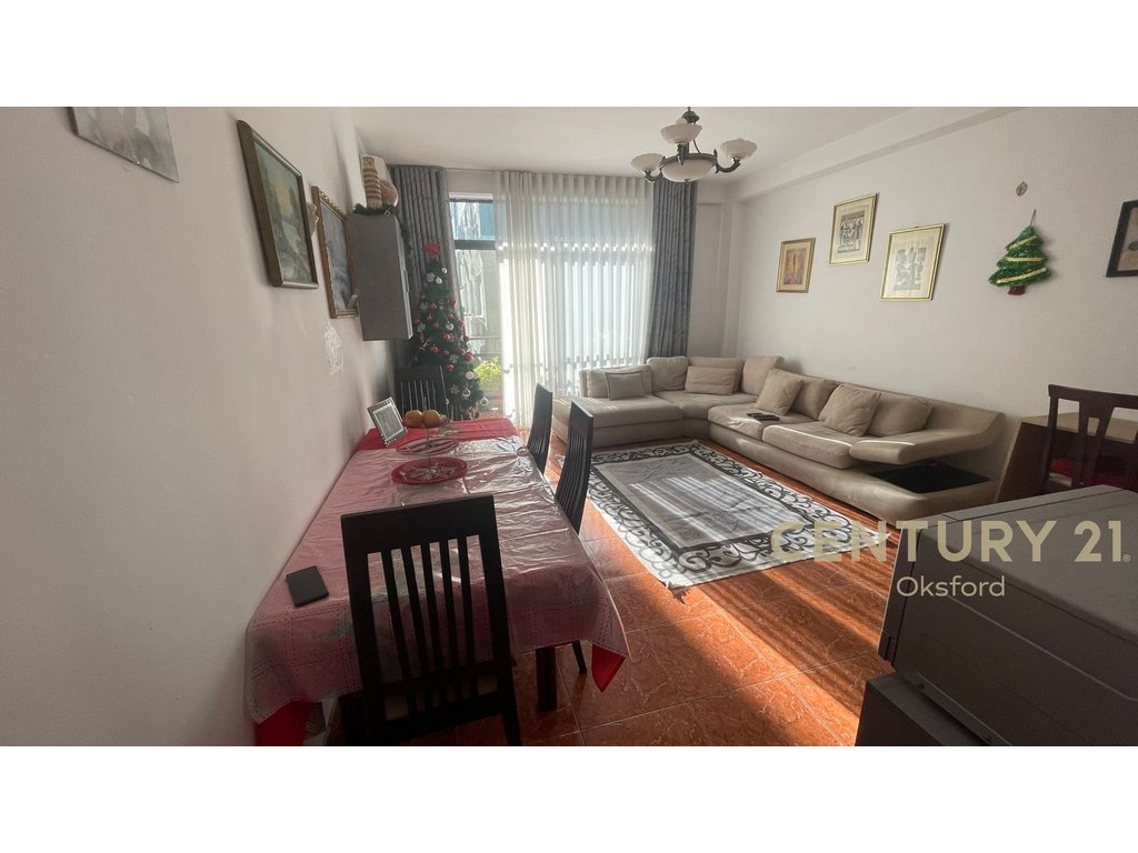 SHITET APARTAMENT 2+1 NE BLLOK !
