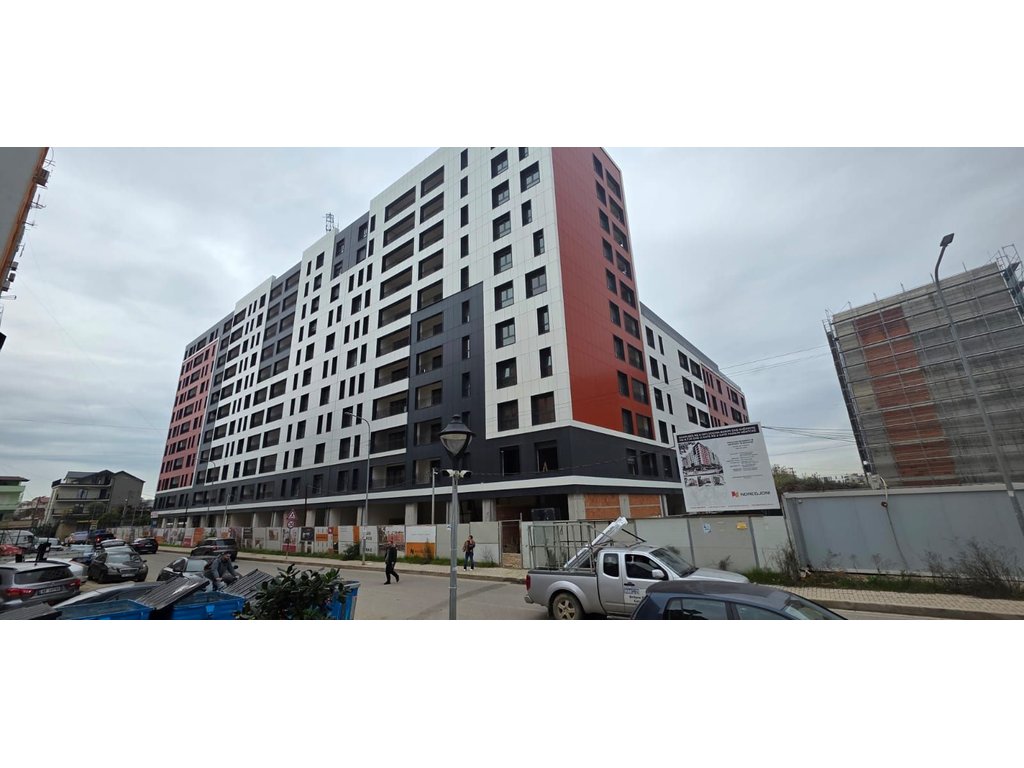 APARTAMENT 1+1 PËR QIRA – Bulevardi i Ri!!