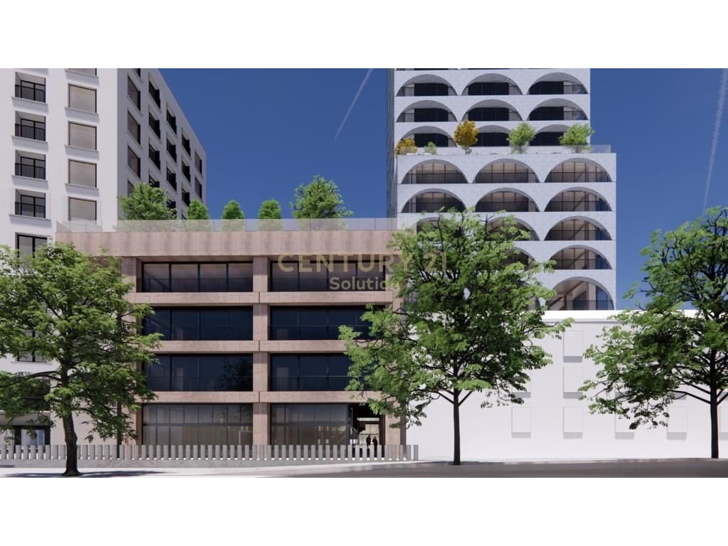 NJESI KOMERCIALE 144M2 PER QIRA BOOK BUILDING!