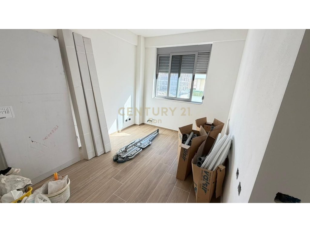 APARTAMENT 1+1 PER SHITJE NE GOLEM !
