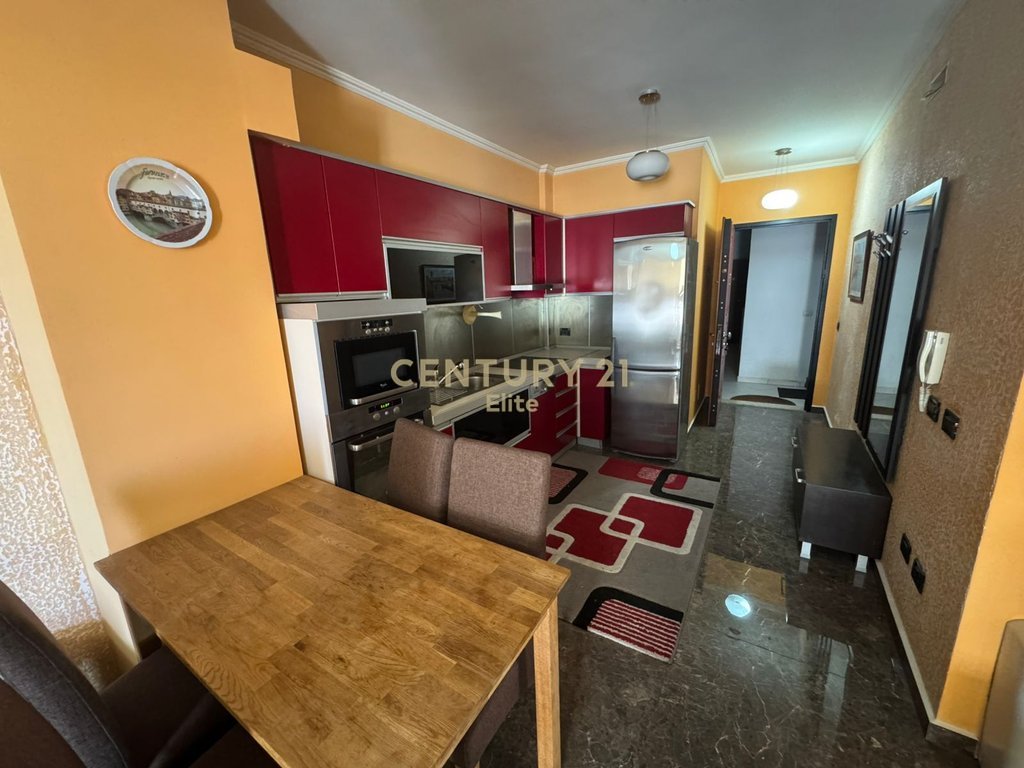 Qira, Apartament 2+1+2 Poste Parkimi, Selite