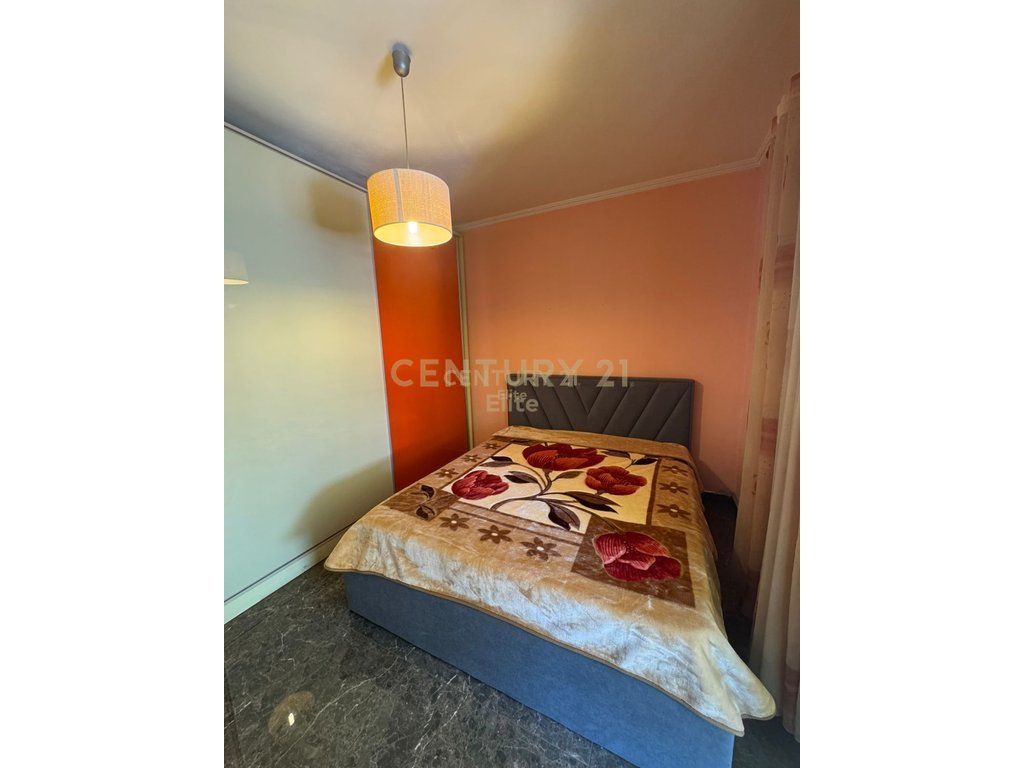 Qira, Apartament 2+1+2 Poste Parkimi, Selite