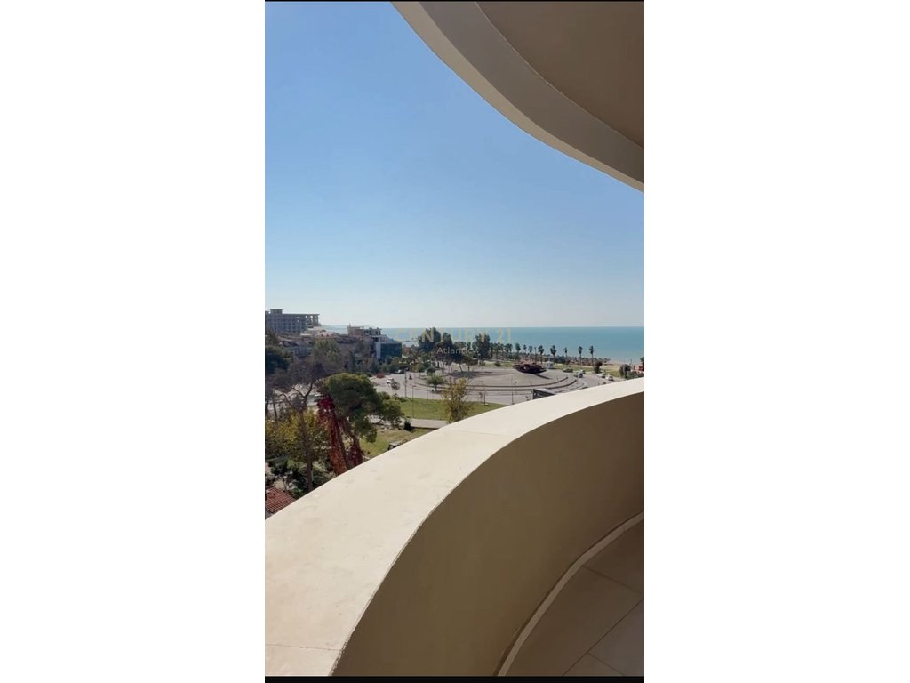 Apartament 2+2+2t+ballkon Për Shitje në Golem, Durrës - 181,170€ | 109.8 m²