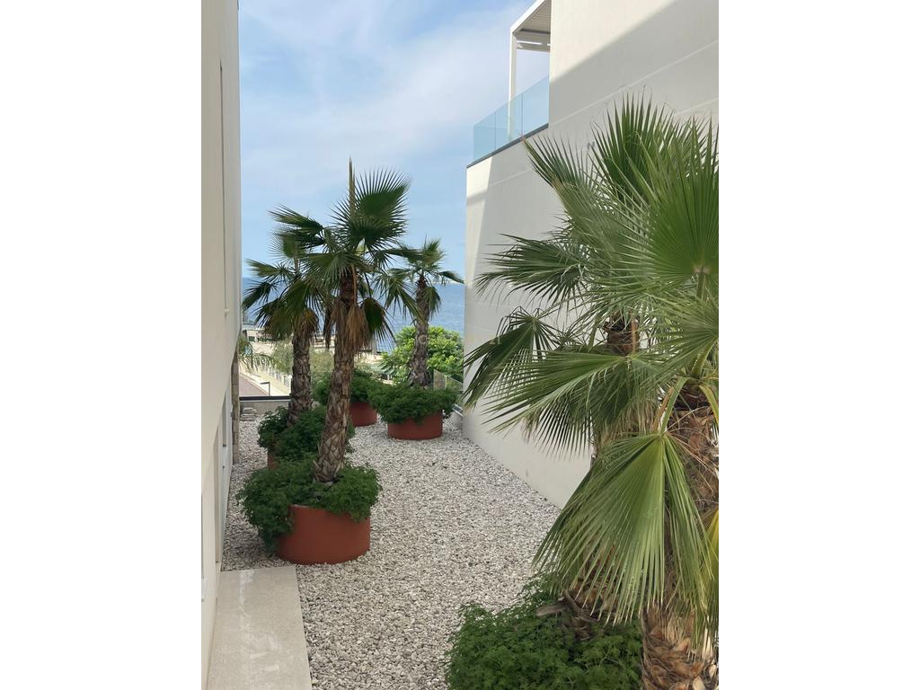 SHESIM PENTHOUSE ME PAMJE PANORAMIKE NGA DETI NE VLORE!!!