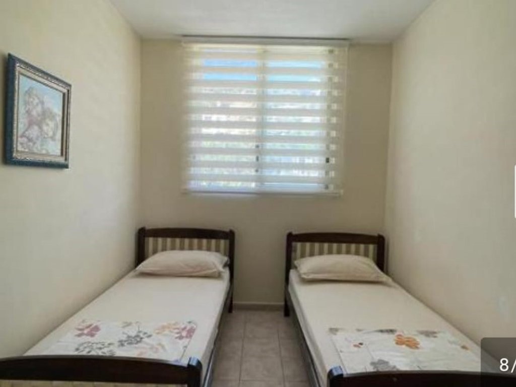 APARTAMENT 2+1 PER QIRA,PRANE TEATRIT!